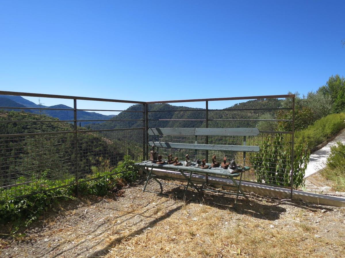 Les Figaires Villa L'Escarene Exterior foto